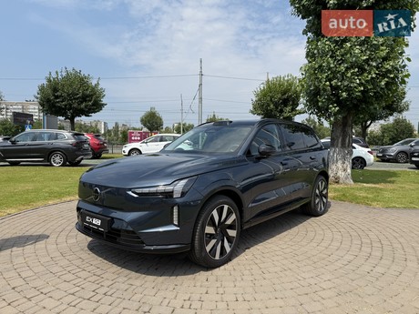 Volvo EX90 2025