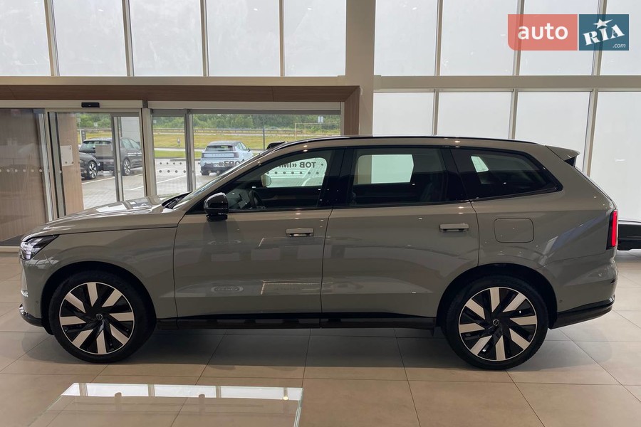 Volvo EX90 - фото 2