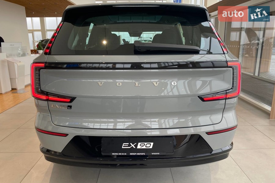 Volvo EX90 - фото 3