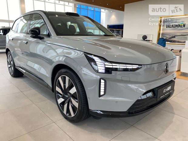 Volvo EX90 2025