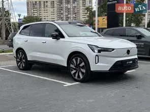 Volvo EX90