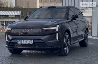 Volvo EX90 E100 Recharge 111 kWh Twin Motor (408 к.с.) AWD 2025