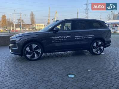 Новий Volvo EX90 2025 - фото 3
