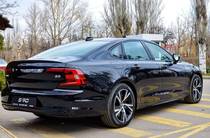 Volvo S90 R-Design