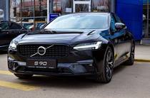 Volvo S90 R-Design