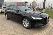 Volvo S90 Momentum