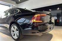 Volvo S90 Core