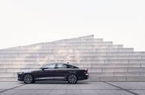 Volvo S90 Plus