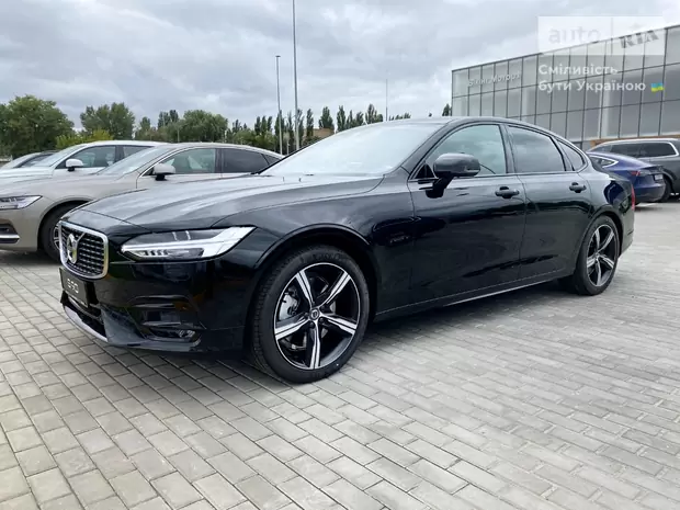 Volvo S90 R-Design