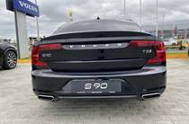 Volvo S90 R-Design