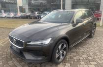 Volvo V60 Cross Country Plus Bright