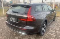 Volvo V60 Cross Country Plus Bright