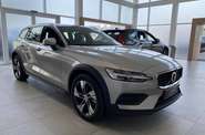 Volvo V60 Cross Country Plus