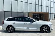 Volvo V60 R-Design