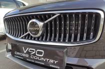 Volvo V90 Momentum