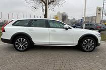 Volvo V90 Momentum