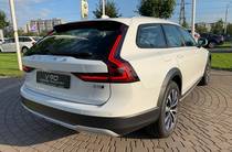 Volvo V90 Momentum