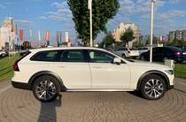 Volvo V90 Momentum