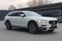 Volvo V90 Pro