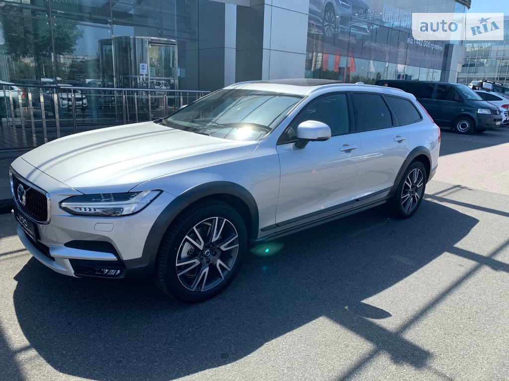 Volvo V90 Pro