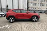 Volvo XC40 Momentum