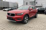 Volvo XC40 Momentum