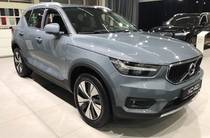 Volvo XC40 Momentum Pro