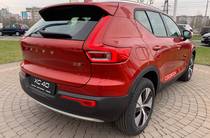 Volvo XC40 Momentum Pro