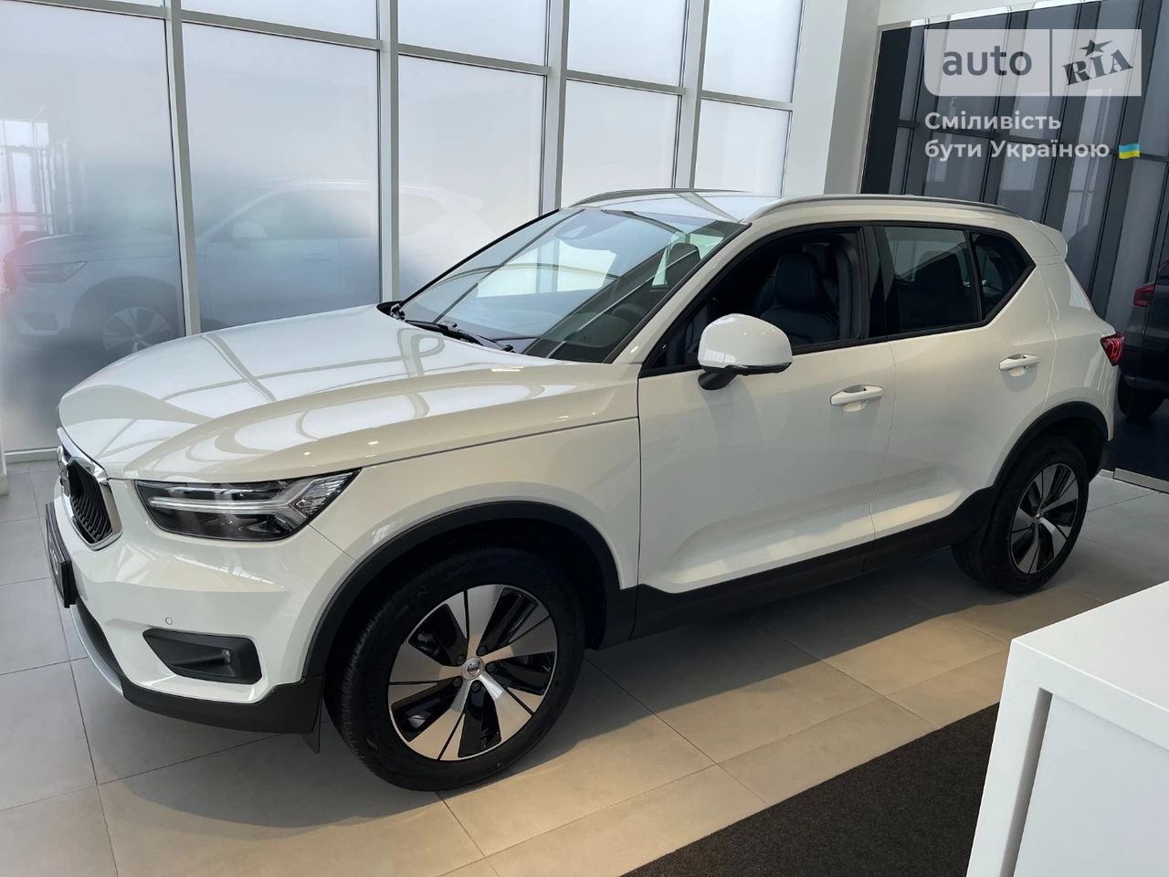 Volvo XC40 Momentum Pro