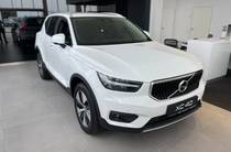 Volvo XC40 Momentum Pro