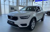 Volvo XC40 Momentum