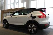 Volvo XC40 Plus