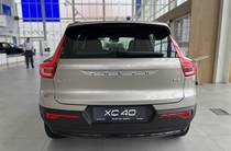 Volvo XC40 Dark Plus