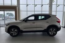 Volvo XC40 Dark Plus