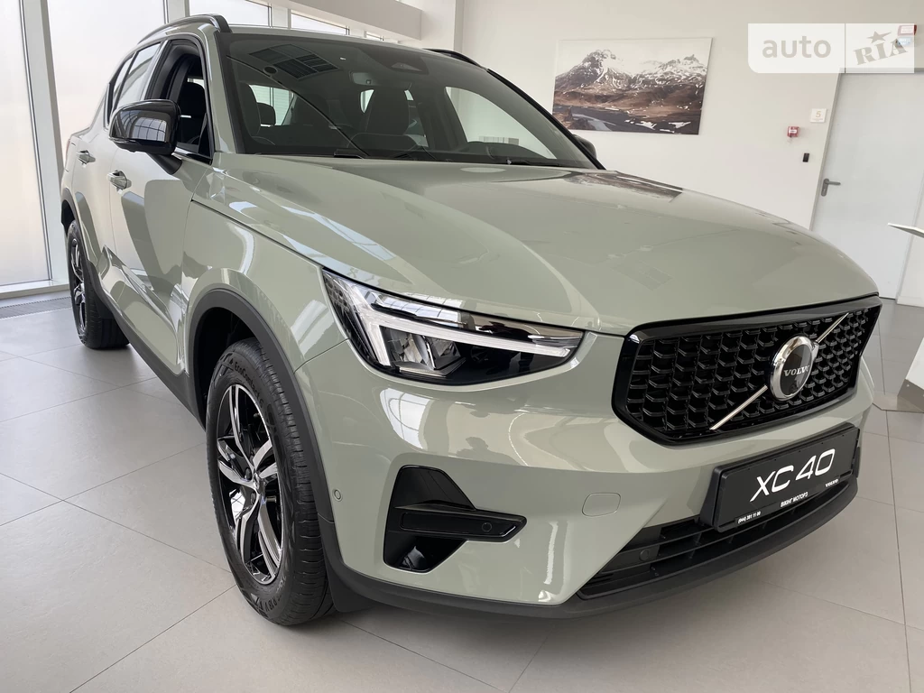 Volvo XC40 Dark Plus