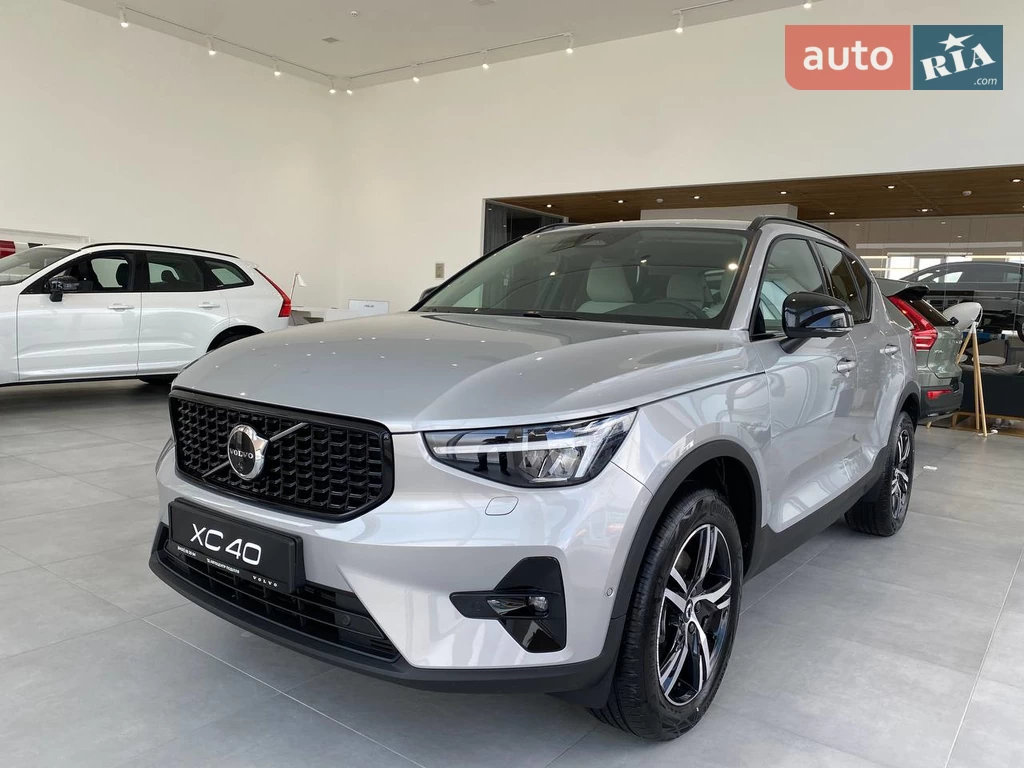 Volvo XC40 Plus