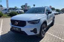 Volvo XC40 Plus Dark