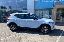 Volvo XC40 Plus Dark