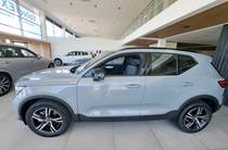 Volvo XC40 Dark Plus