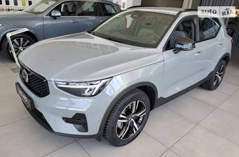 Volvo XC40 2.0 AT (163 к.с.) 2024