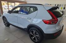 Volvo XC40 Dark Plus