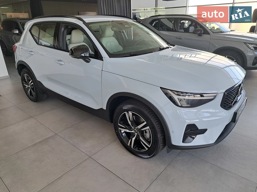 Volvo XC40 Dark Plus