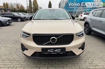 Volvo XC40 2024 Ultimate Dark