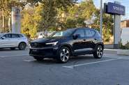 Volvo XC40 Ultra Dark