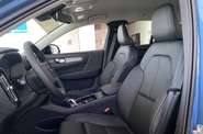 Volvo XC40 - фото 21
