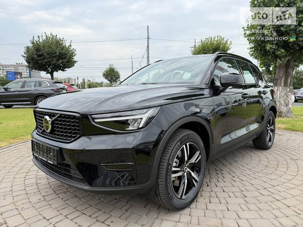 Кросовер Volvo XC40 2026 в Київ