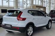 Volvo XC40 Core