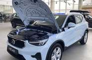 Volvo XC40 - фото 24