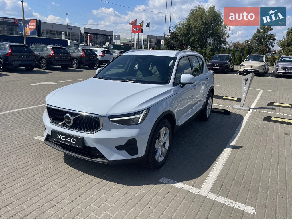 Volvo XC40 Core