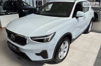 Volvo XC40 2025 Core
